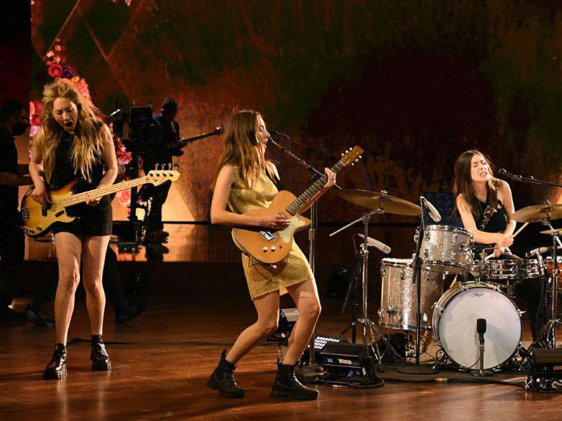 Haim: One More Haim Tour at Meadow Brook Amphitheatre