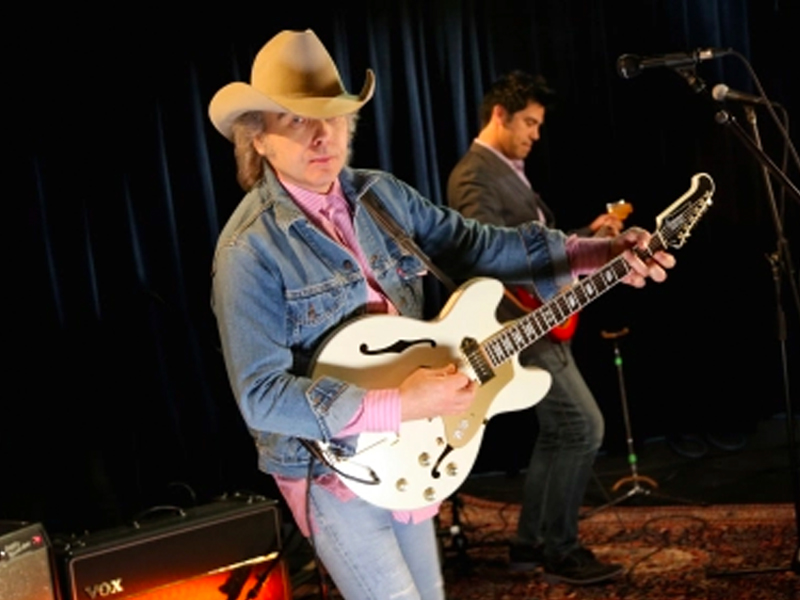 Dwight Yoakam at Meadow Brook Amphitheatre